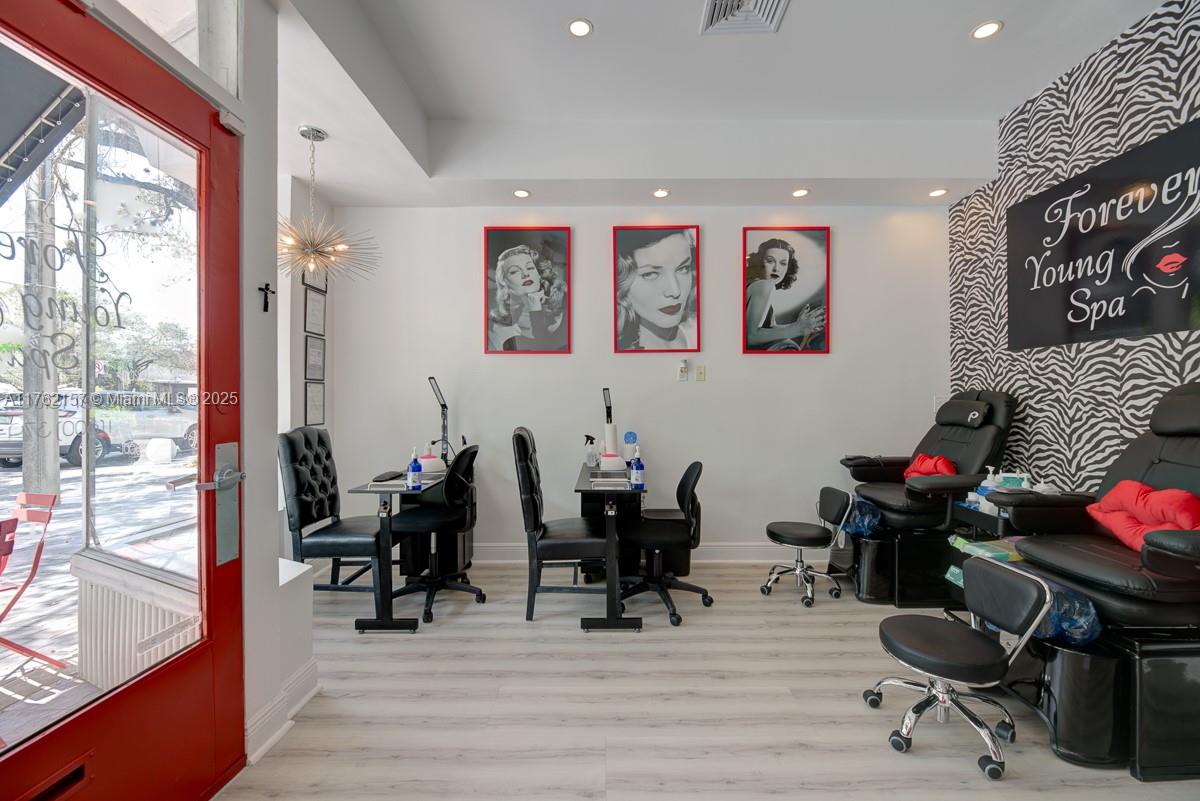 Suites For Lash & Facial Technicians On Miracle Mile