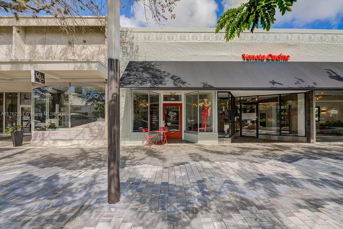 Suites For Lash & Facial Technicians On Miracle Mile
