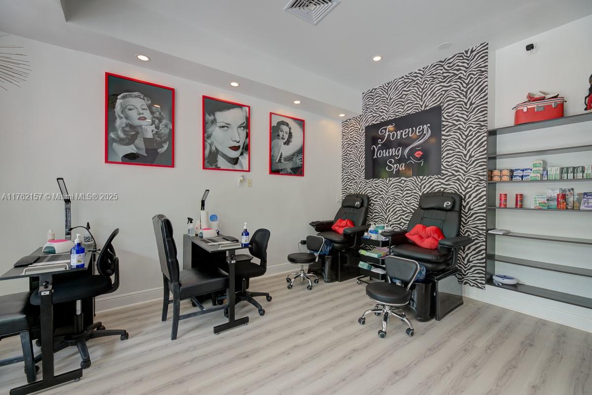 Suites For Lash & Facial Technicians On Miracle Mile