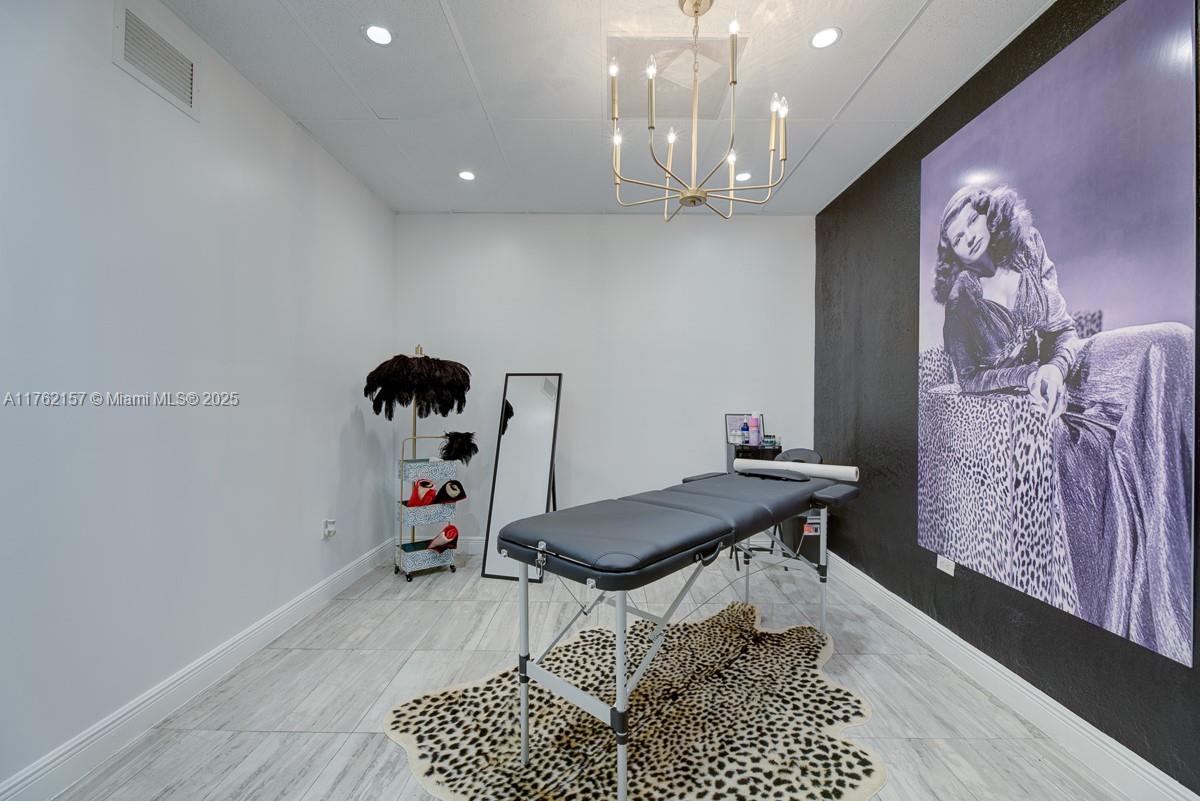 Suites For Lash & Facial Technicians On Miracle Mile