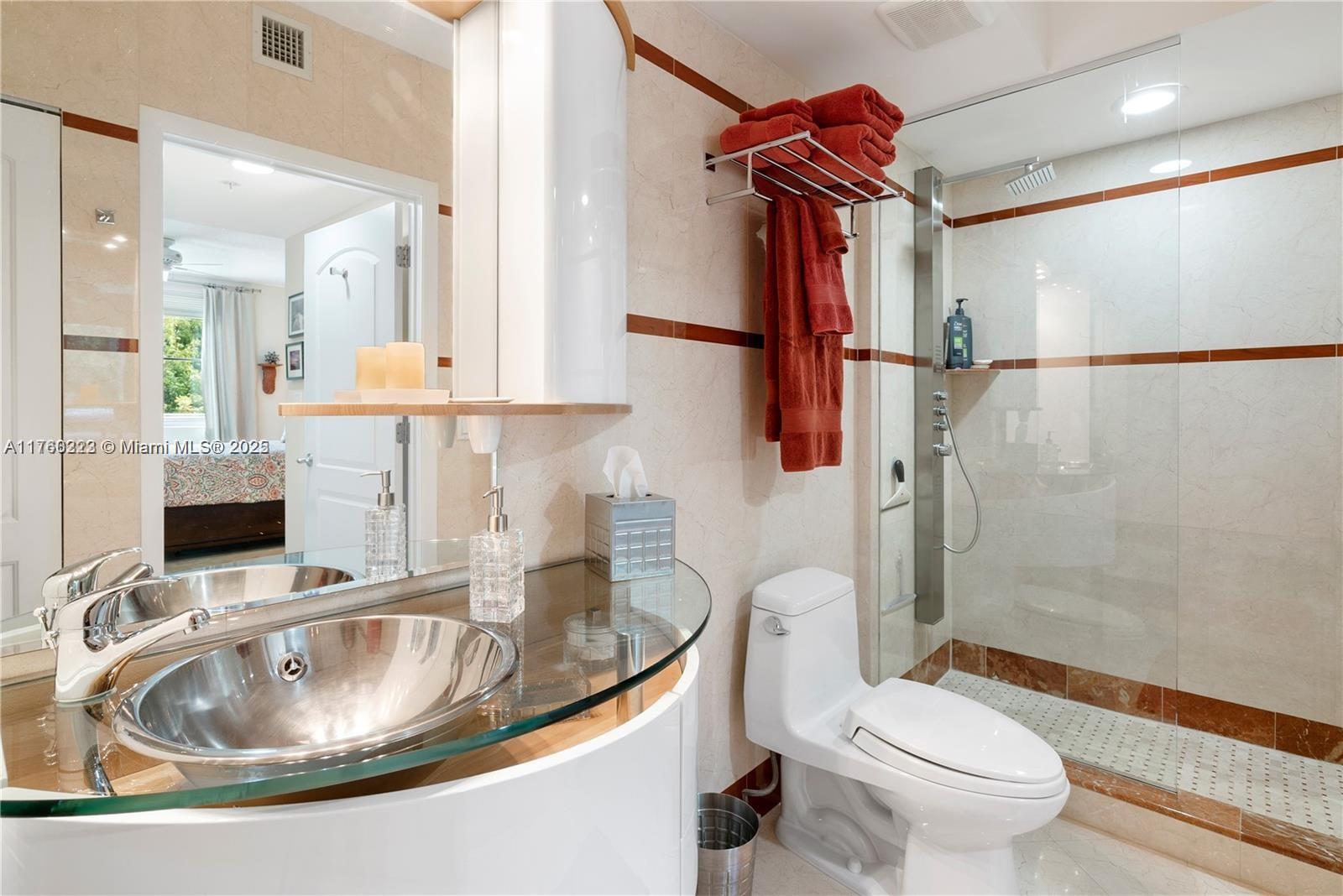 110 Washington Ave #2319, Miami Beach FL 33139