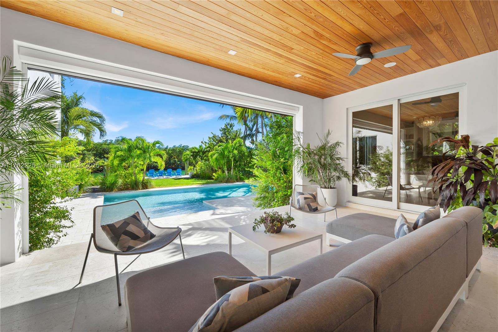 180 Cape Florida Dr, Key Biscayne, Florida image 5