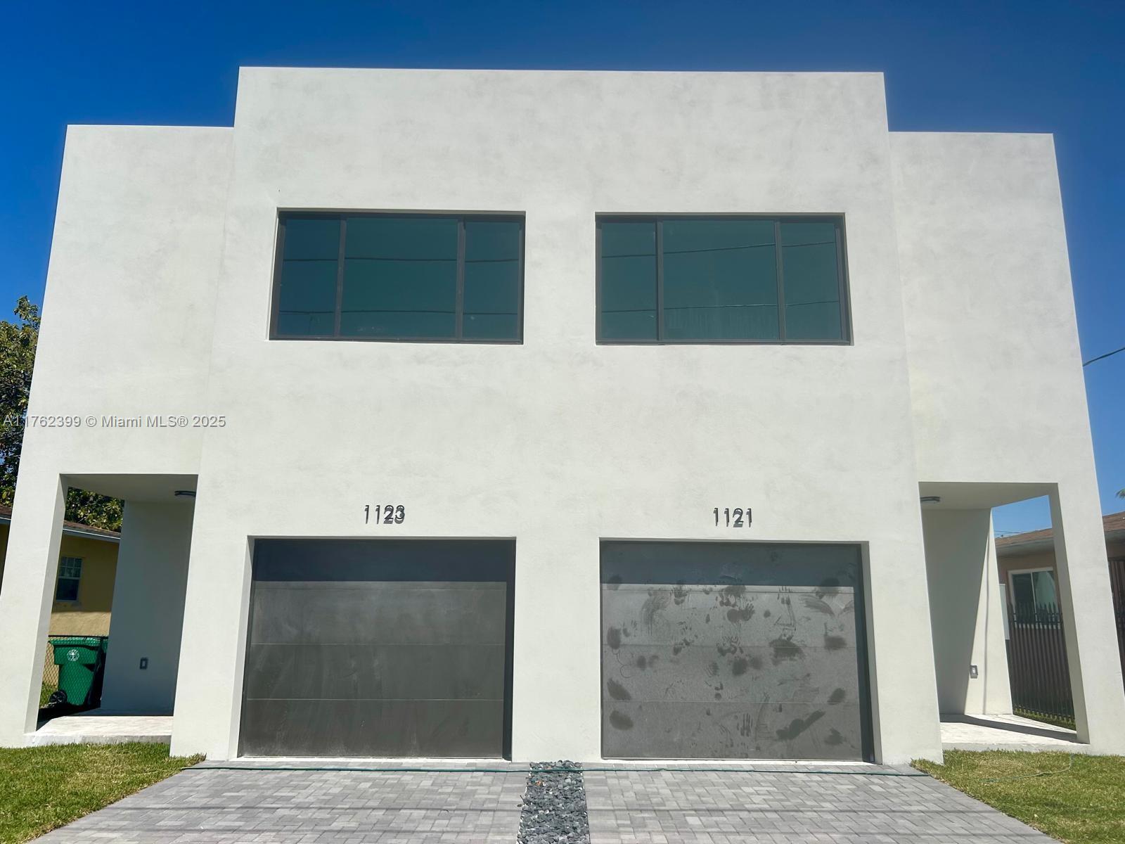 1121 NW 25th St, Miami, Florida image 2