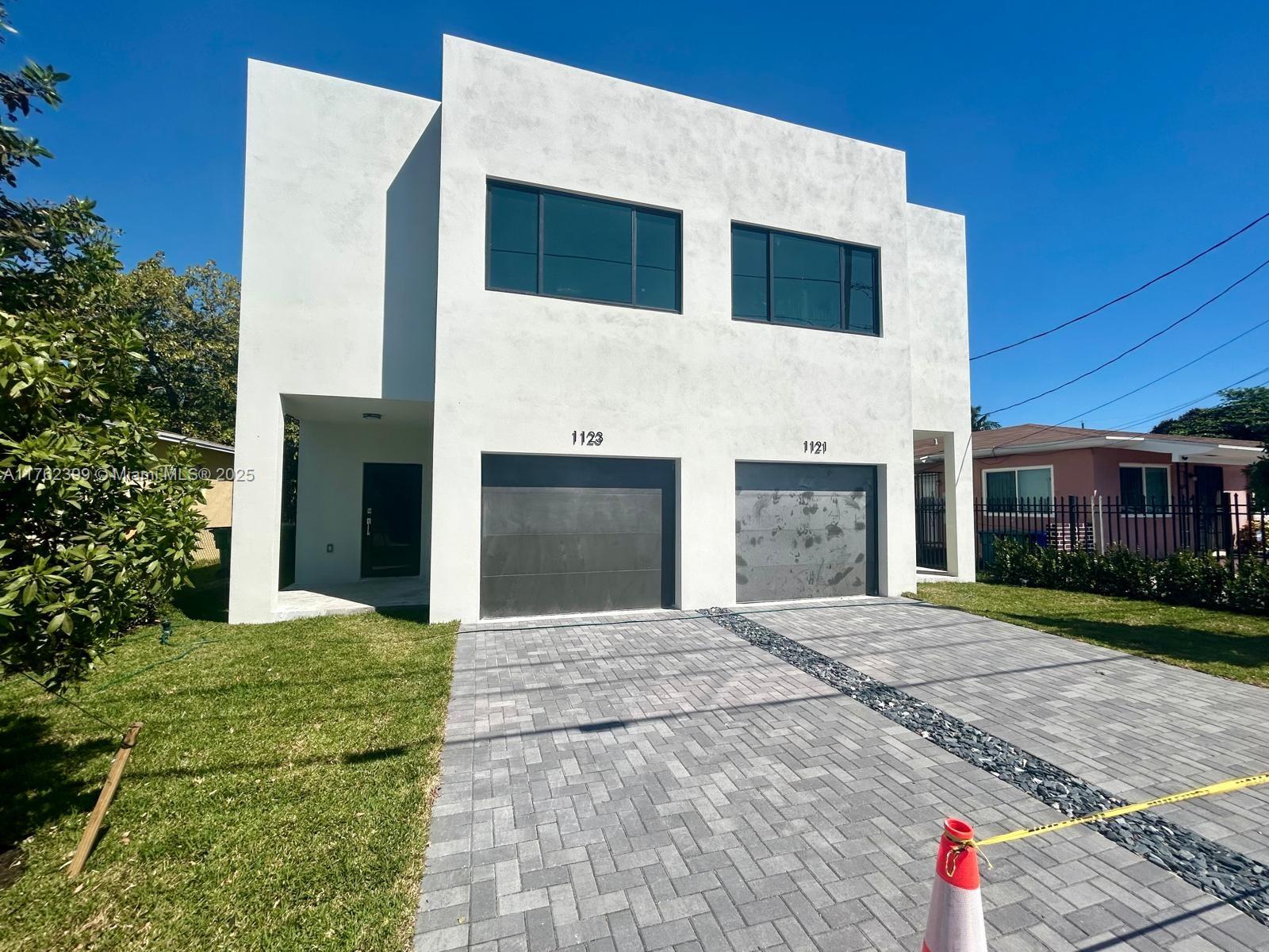 1121 NW 25th St, Miami, Florida image 3