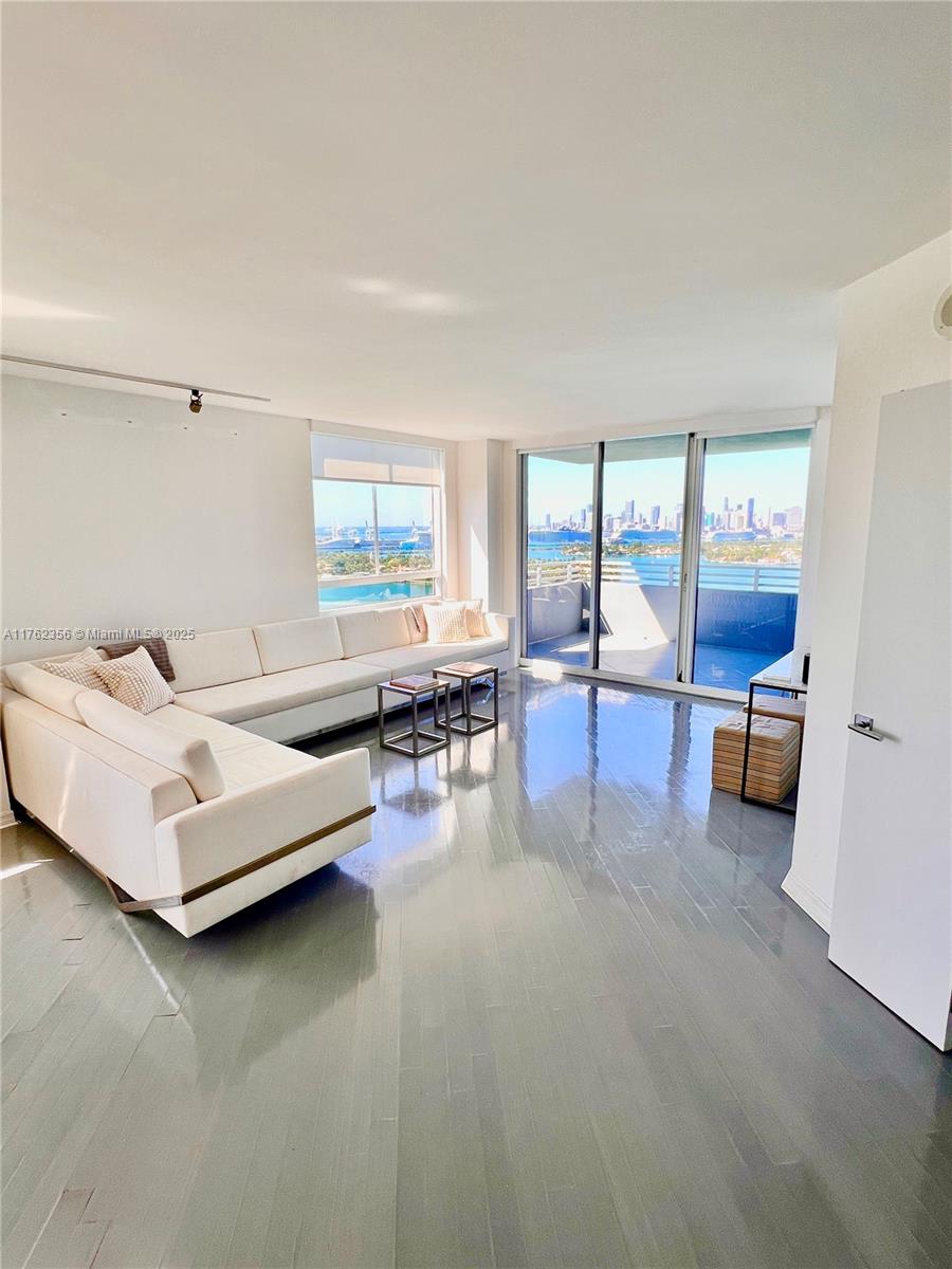 1330 West Ave #2702, Miami Beach FL 33139