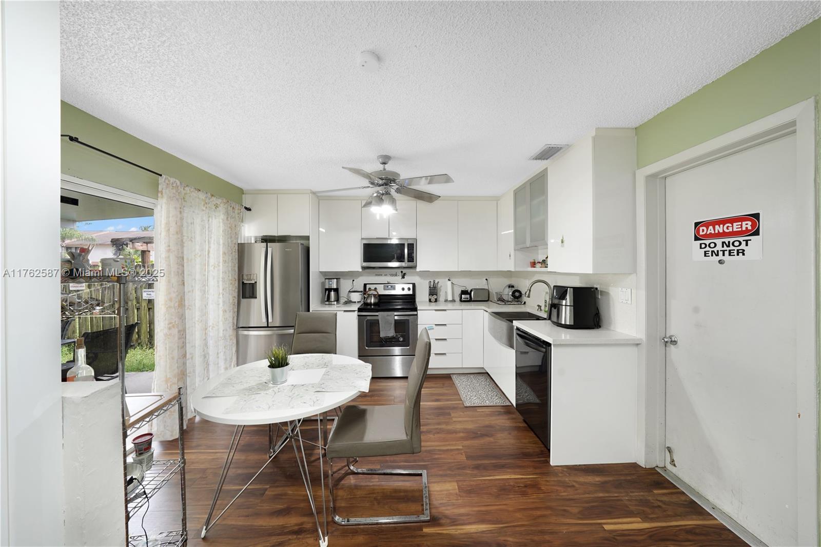 Property photo # 4