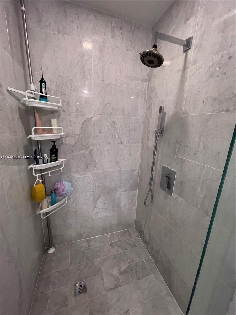 801 S Miami Ave #2907, Miami FL 33130