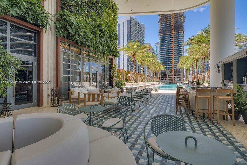 801 S Miami Ave #2907, Miami FL 33130