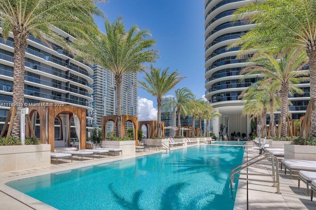 801 S Miami Ave #2907, Miami FL 33130