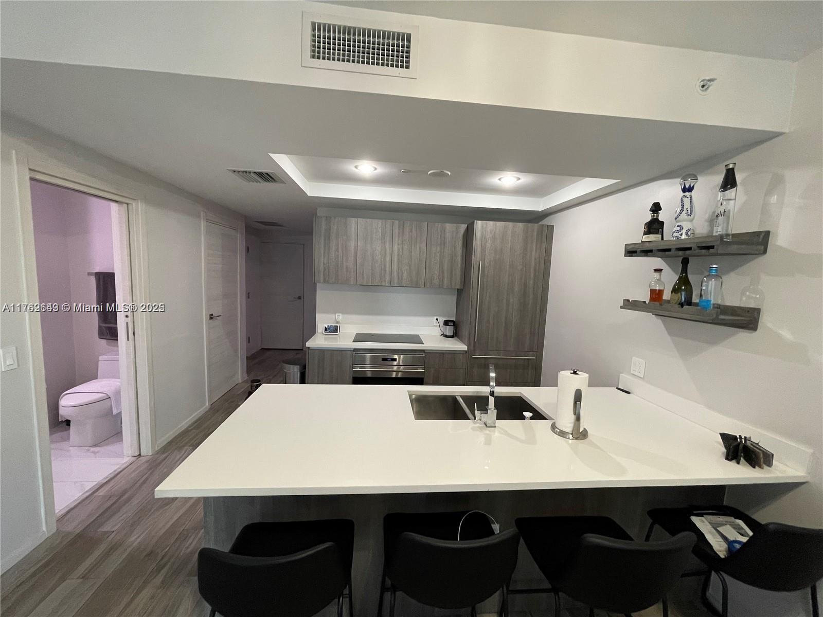 801 S Miami Ave #2907, Miami FL 33130