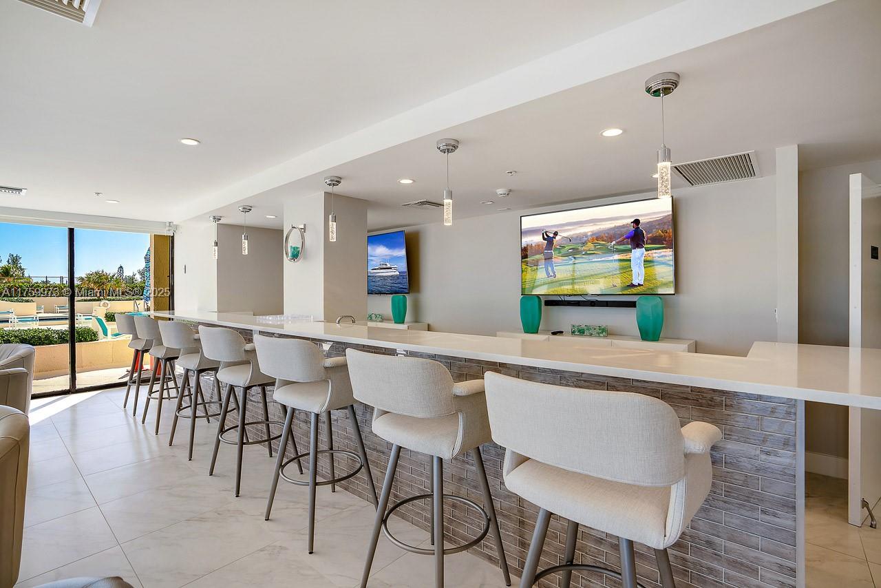 5280 N Ocean Drive #16F, Singer Island, Florida image 32