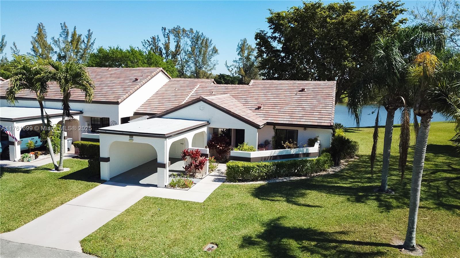 5602 E Parkwalk Cir E, Boynton Beach, Florida image 3