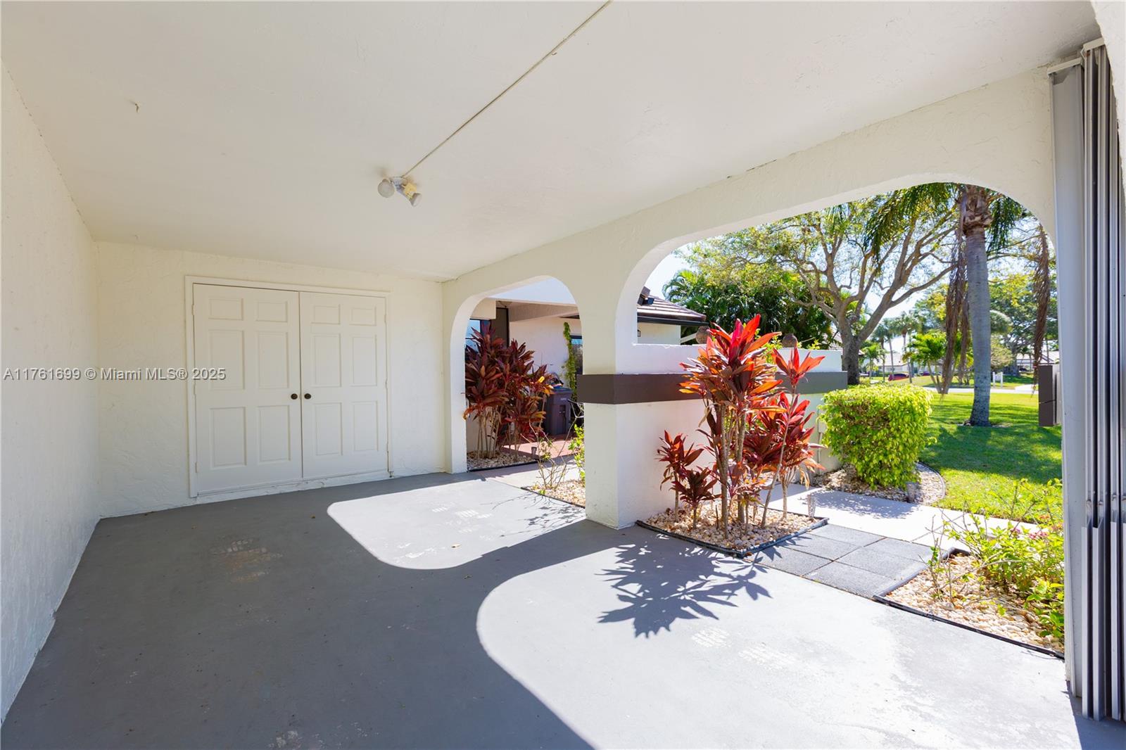 5602 E Parkwalk Cir E, Boynton Beach, Florida image 6