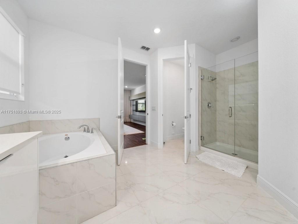 8085 Ludington Cir, Orlando, Florida image 22