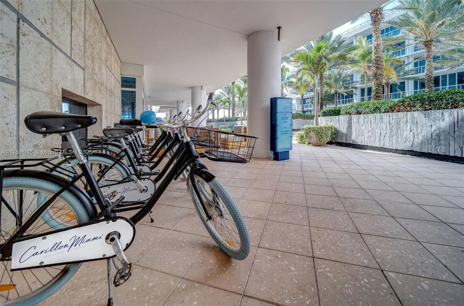 6801 COLLINS AV DOOR# 1102 #(LEGAL #1112), Miami Beach FL 33141