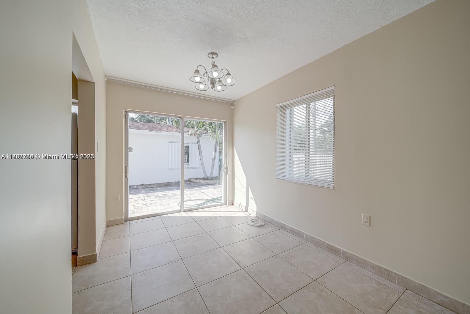 442 NW 100th St