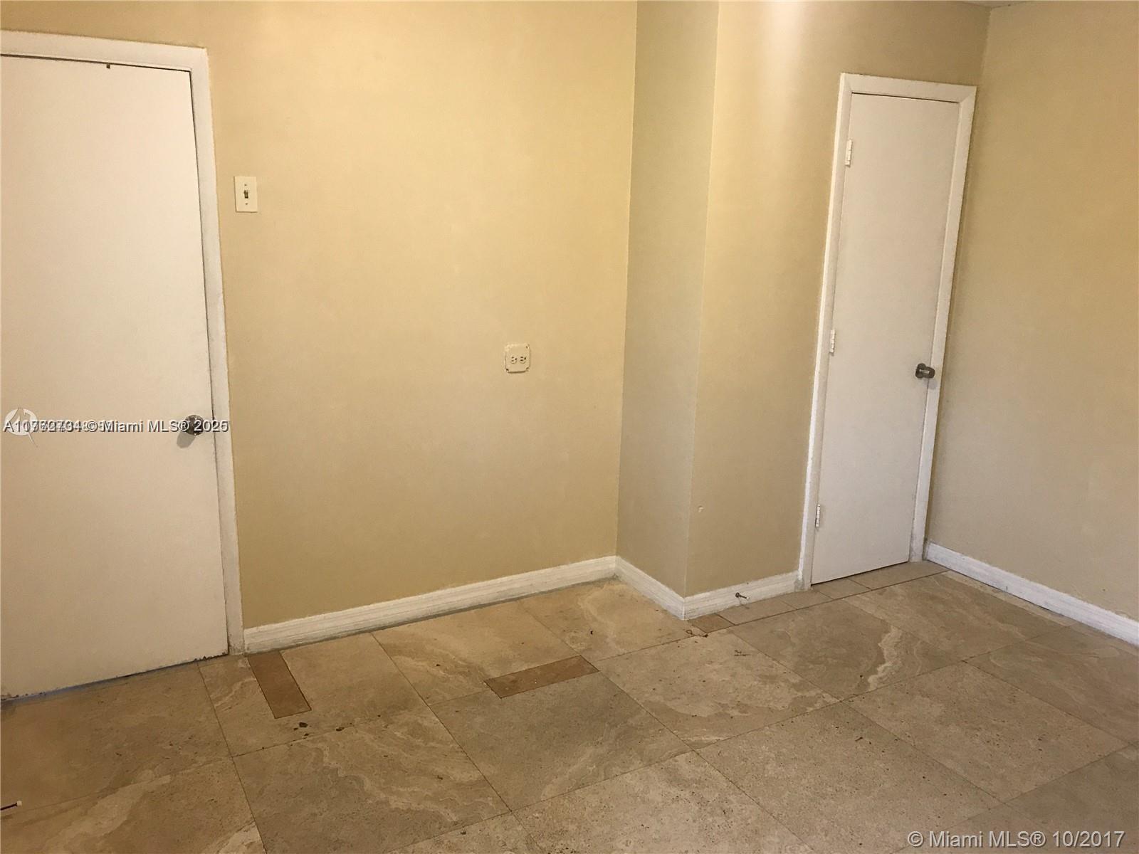 442 NW 100th St