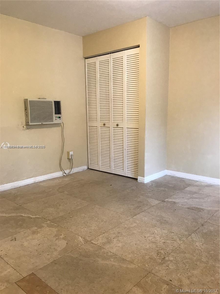442 NW 100th St
