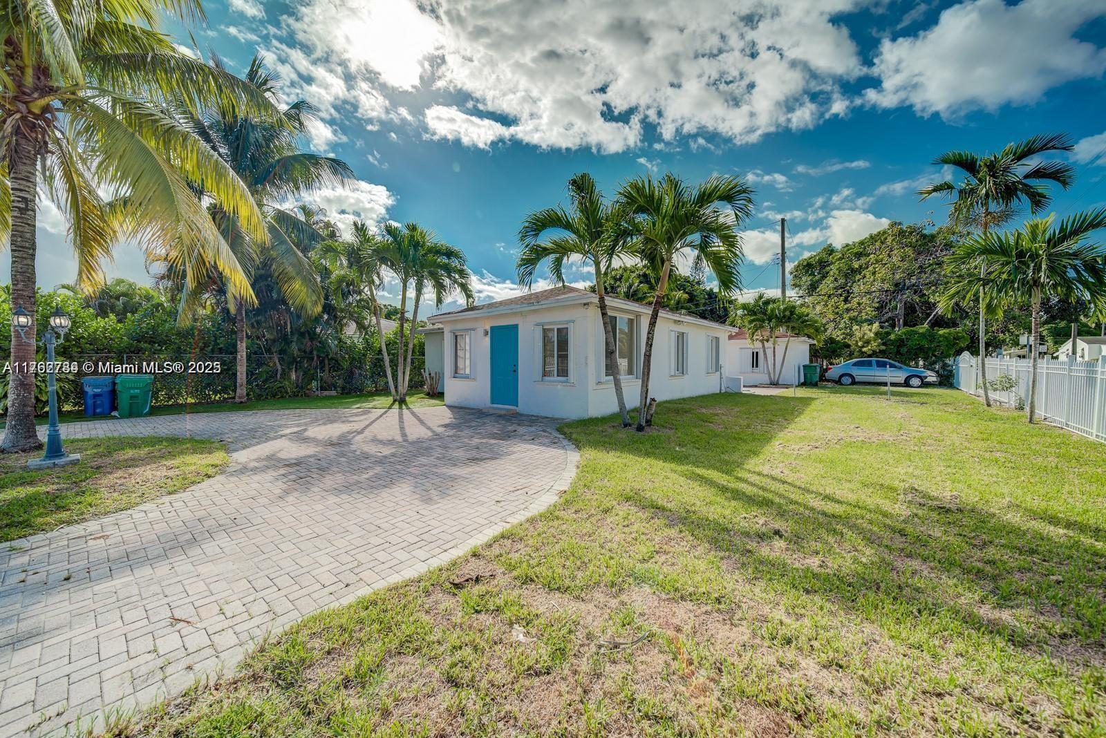 442 NW 100th St