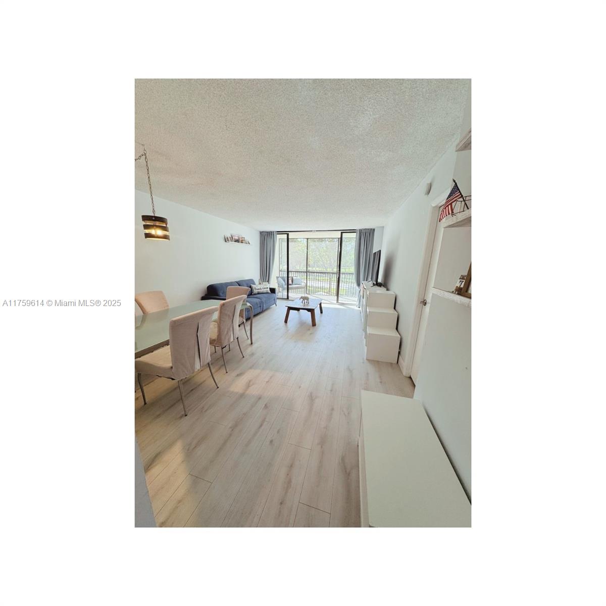 3101 N Country Club Dr #209, Aventura, Florida image 3