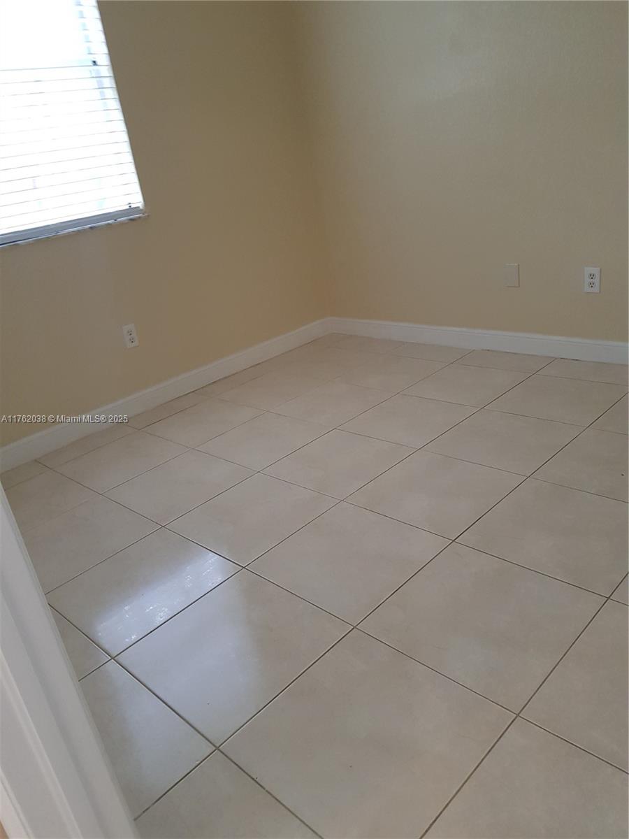 472 NE 21st Ave, Homestead, Florida image 12