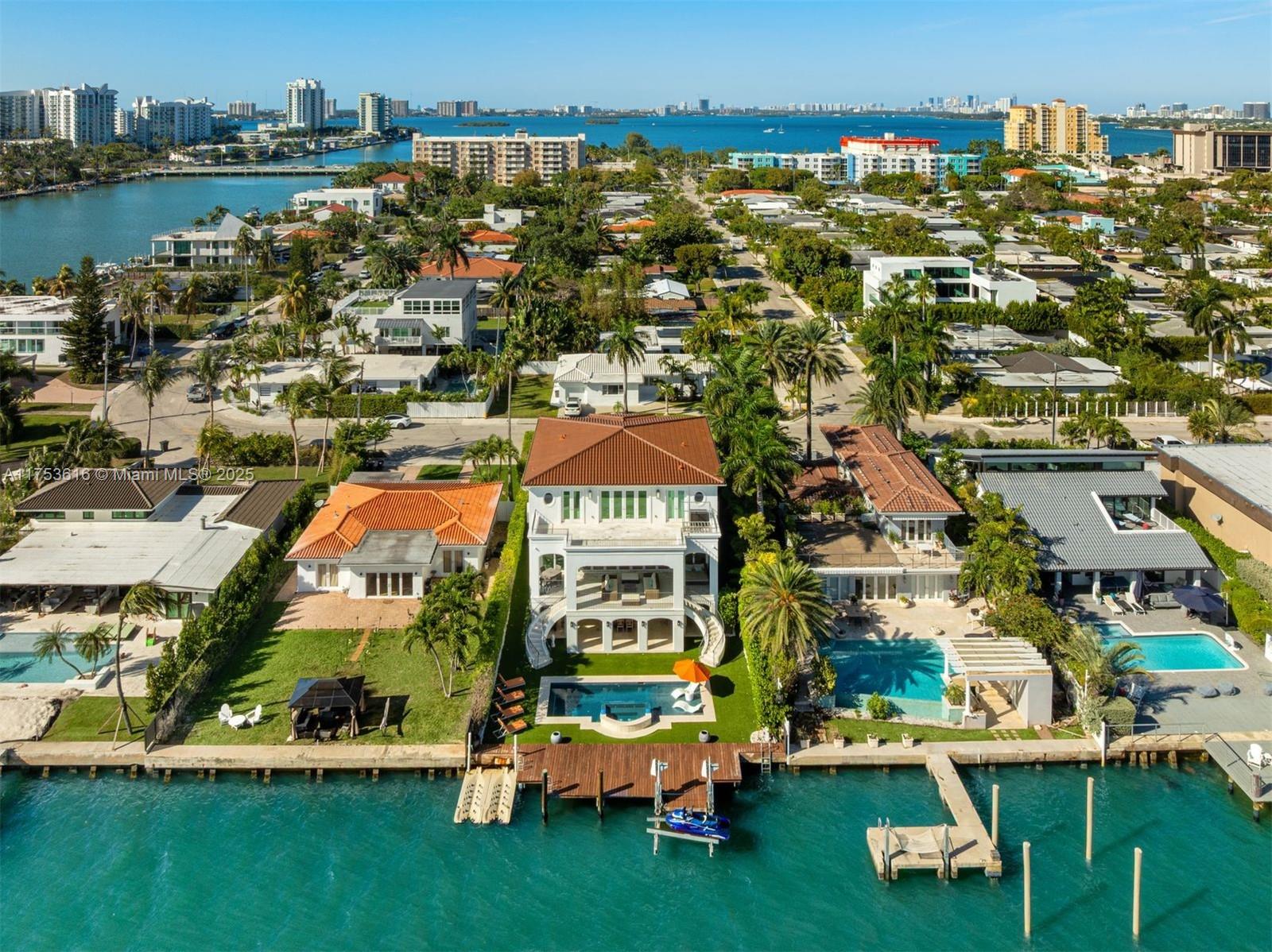 1460 S Treasure Dr, North Bay Village, Florida image 4