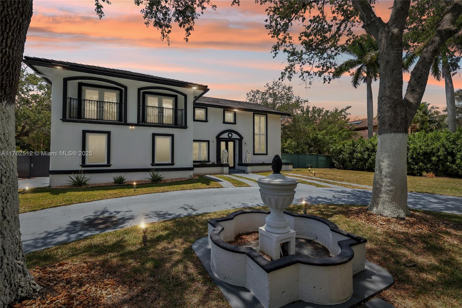 7830 SW 120th St  For Sale A11762512, FL