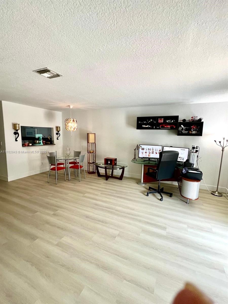 11512 NW 48th Ter #., Doral, Florida image 6