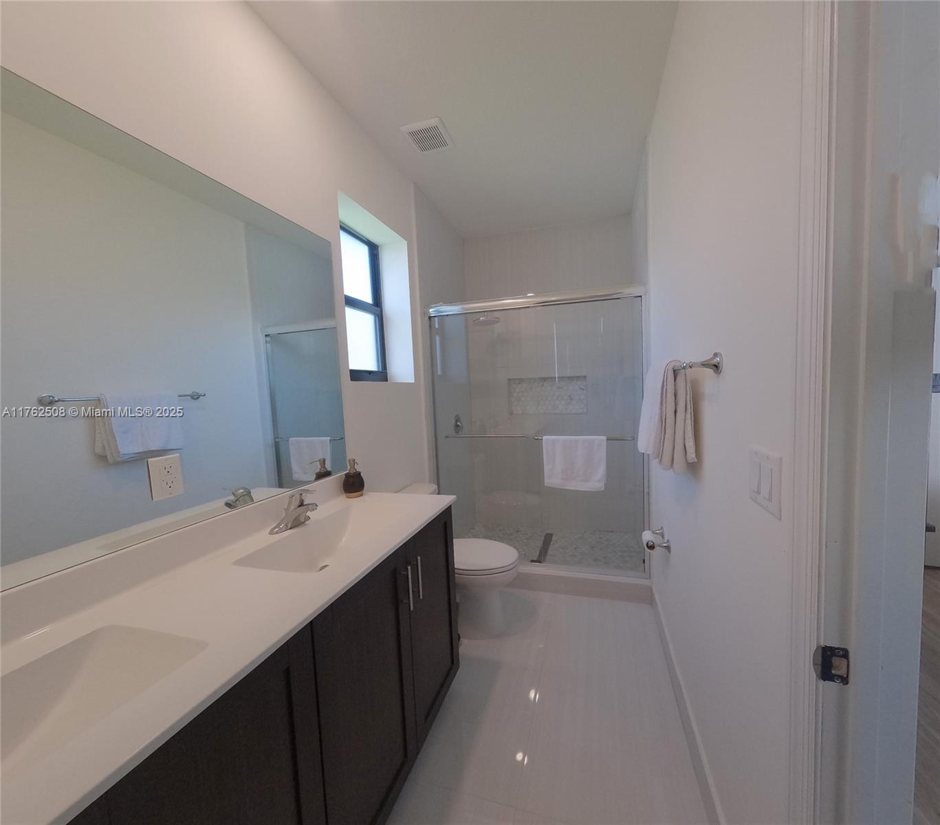 10587 W 33rd Ct #10587, Hialeah, Florida image 18
