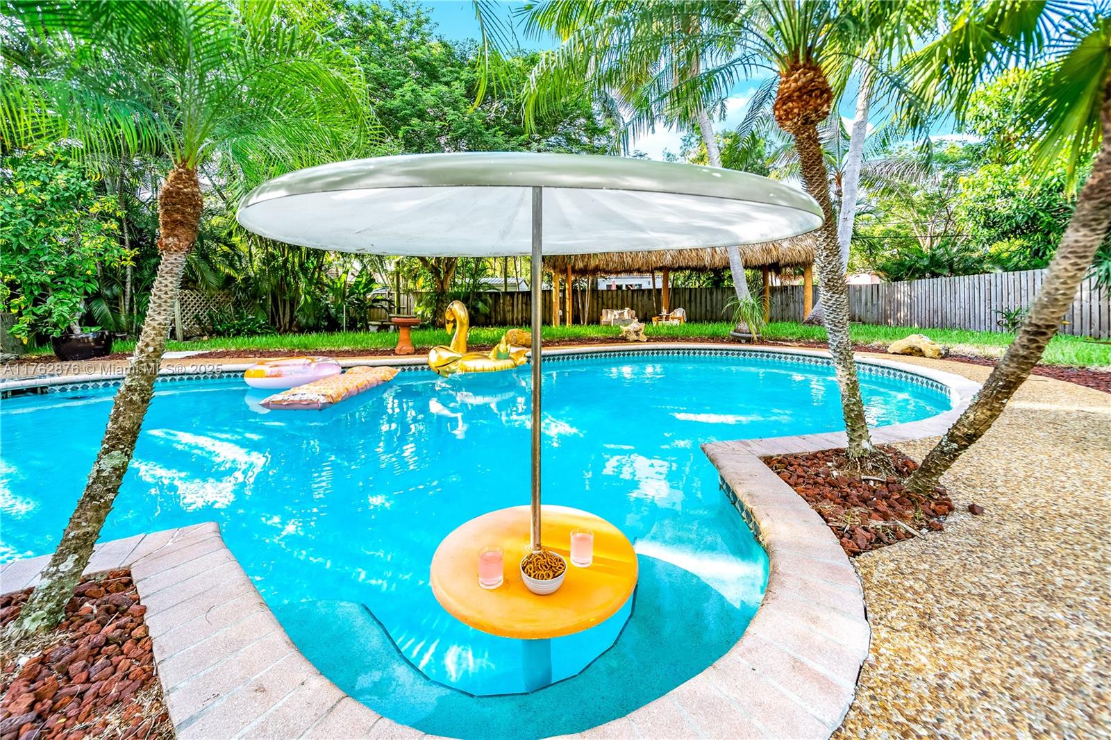 1715 NE 36th St, Oakland Park, Florida image 15