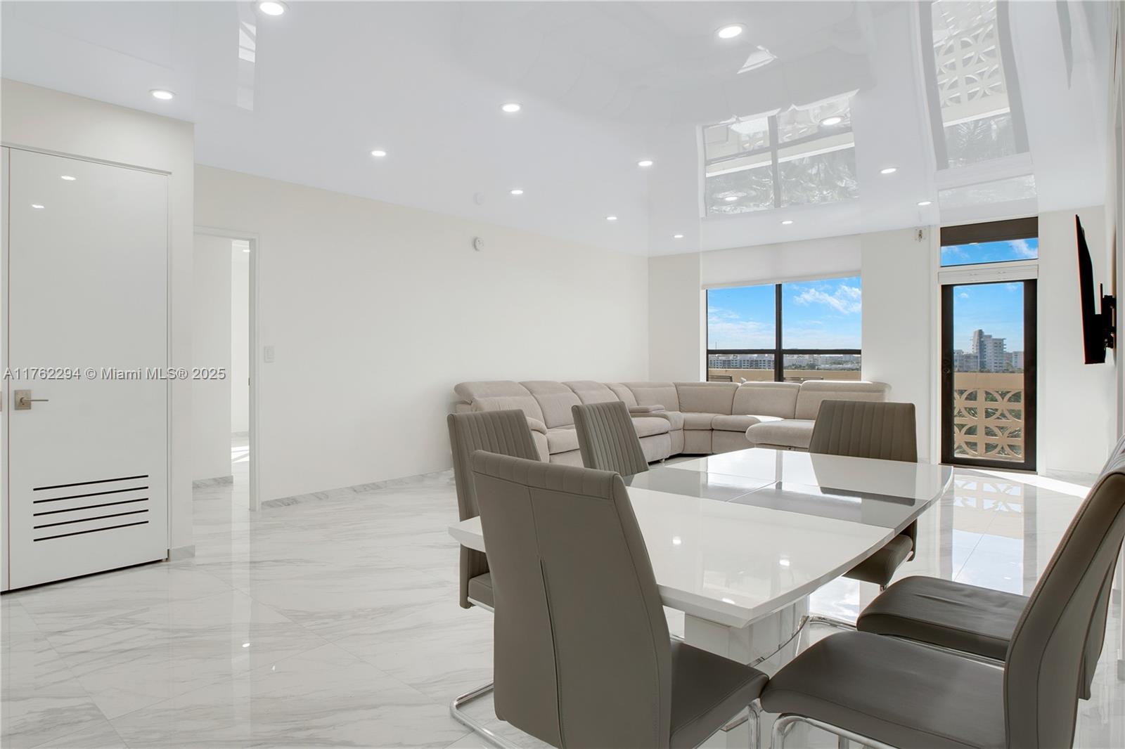10185 Collins Ave #907, Bal Harbour, Florida image 8