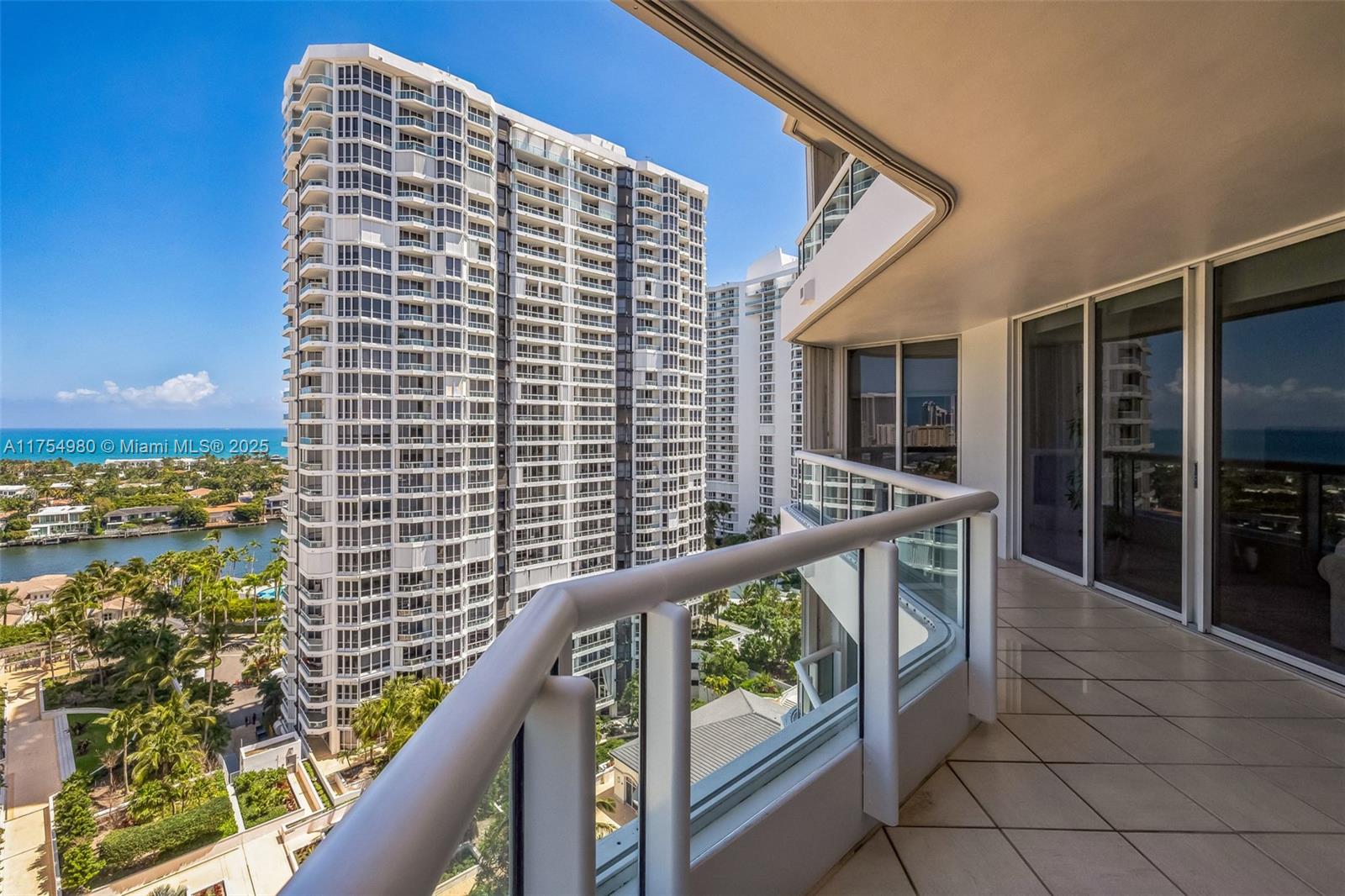 21205 Yacht Club Dr #1802, Aventura, Florida image 28