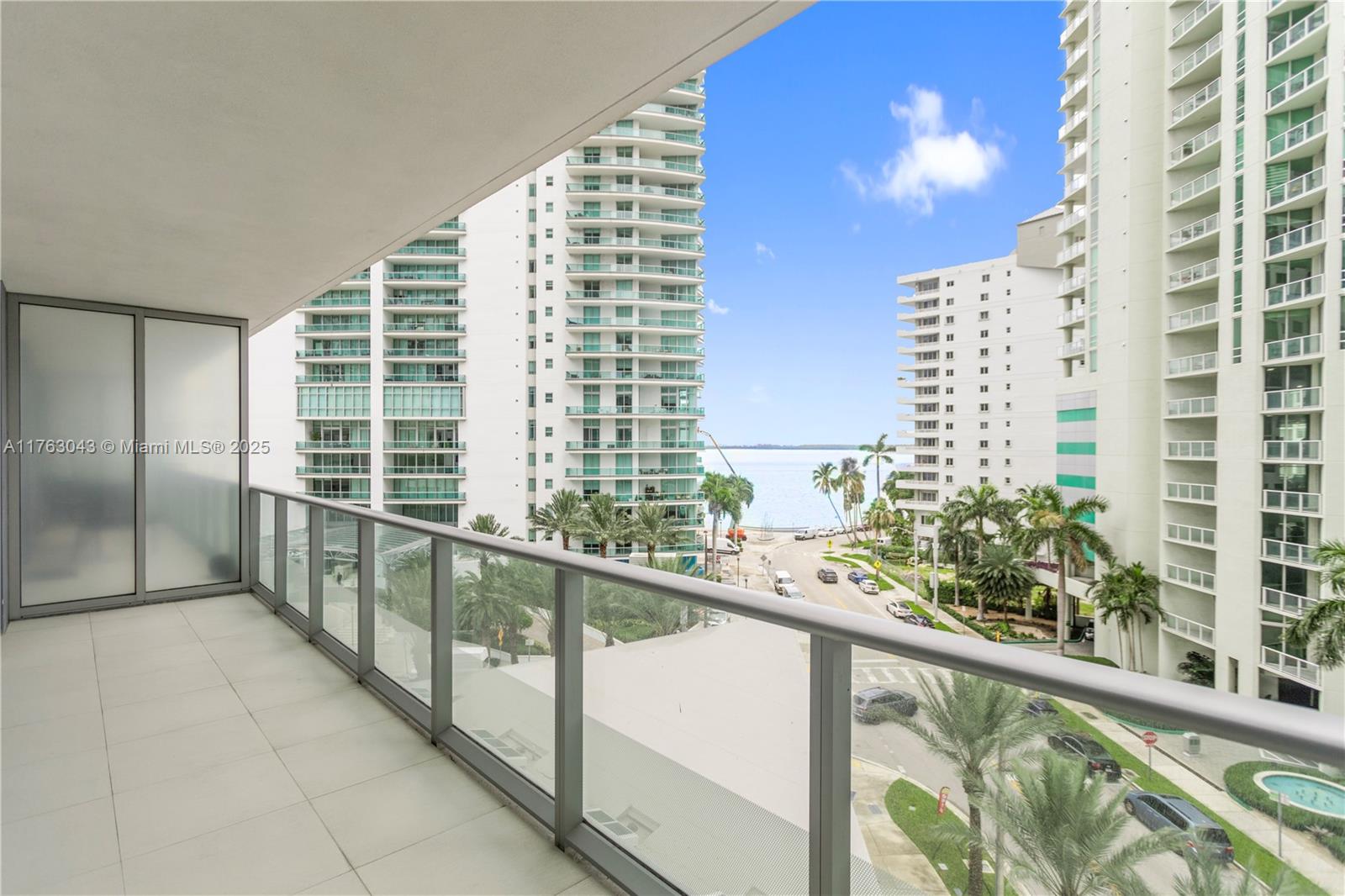 1300 Brickell Bay Dr #603, Miami FL 33131