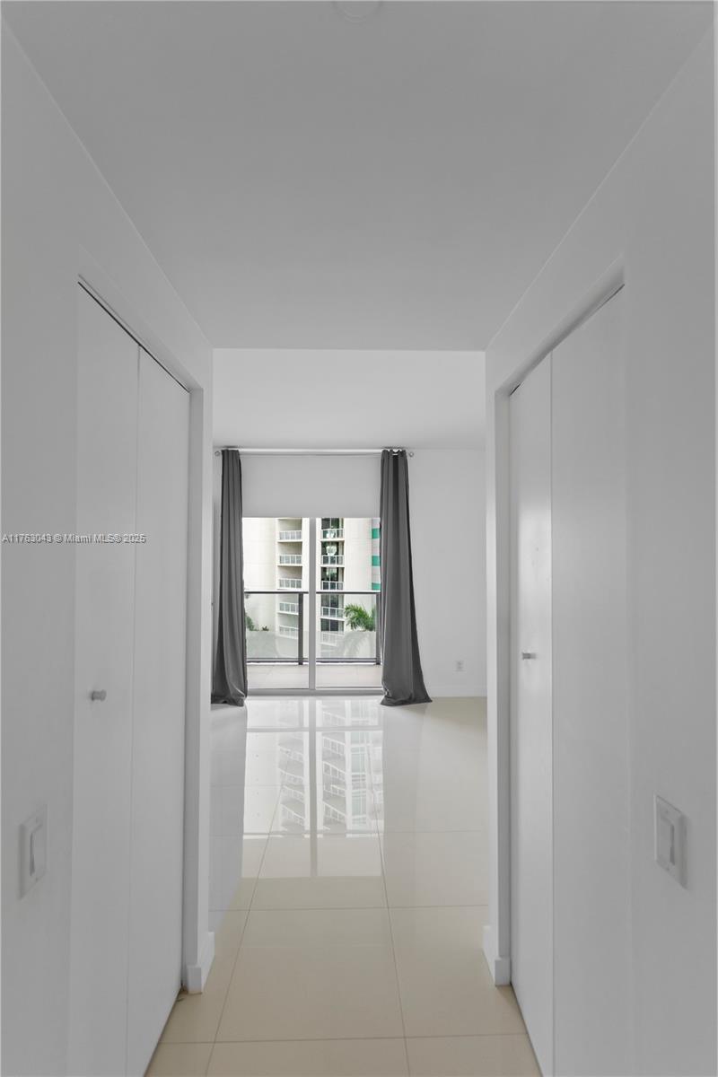 1300 Brickell Bay Dr #603, Miami FL 33131