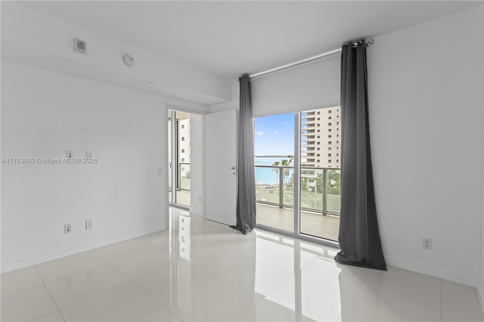 1300 Brickell Bay Dr #603, Miami FL 33131