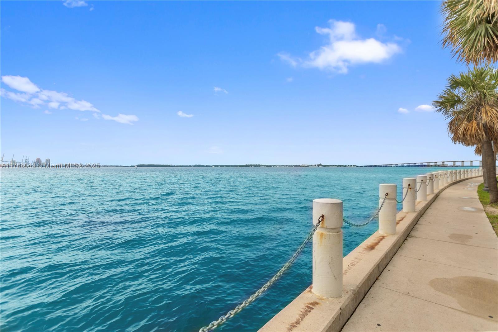 1300 Brickell Bay Dr #603, Miami FL 33131