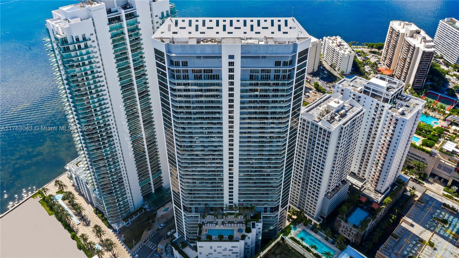 1300 Brickell Bay Dr #603, Miami FL 33131