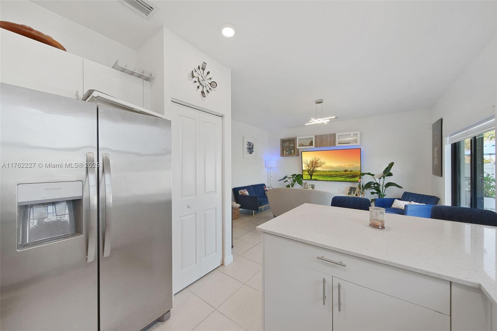 493 NW 204th St, Miami Gardens, Florida image 12