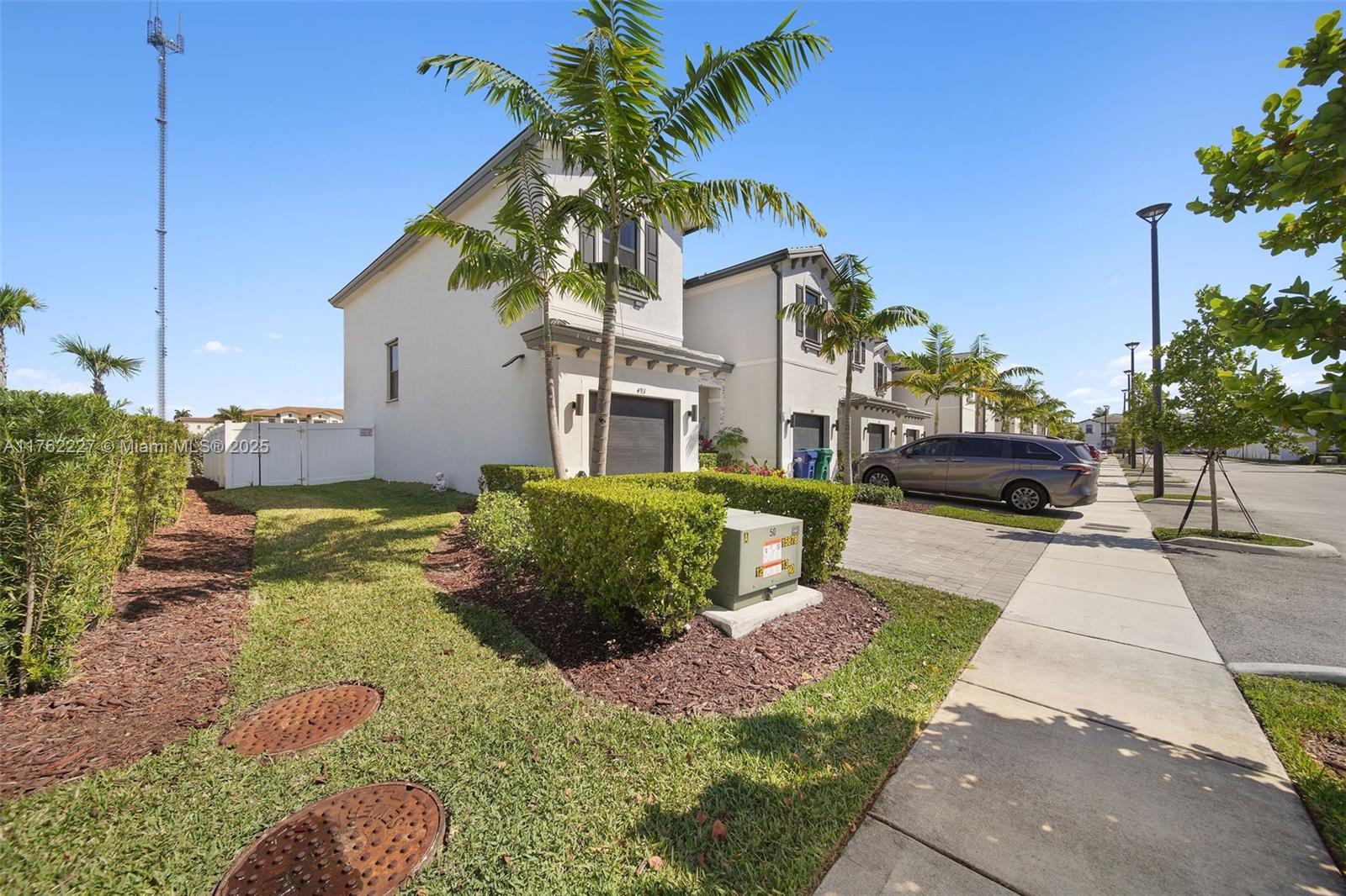 493 NW 204th St, Miami Gardens, Florida image 31