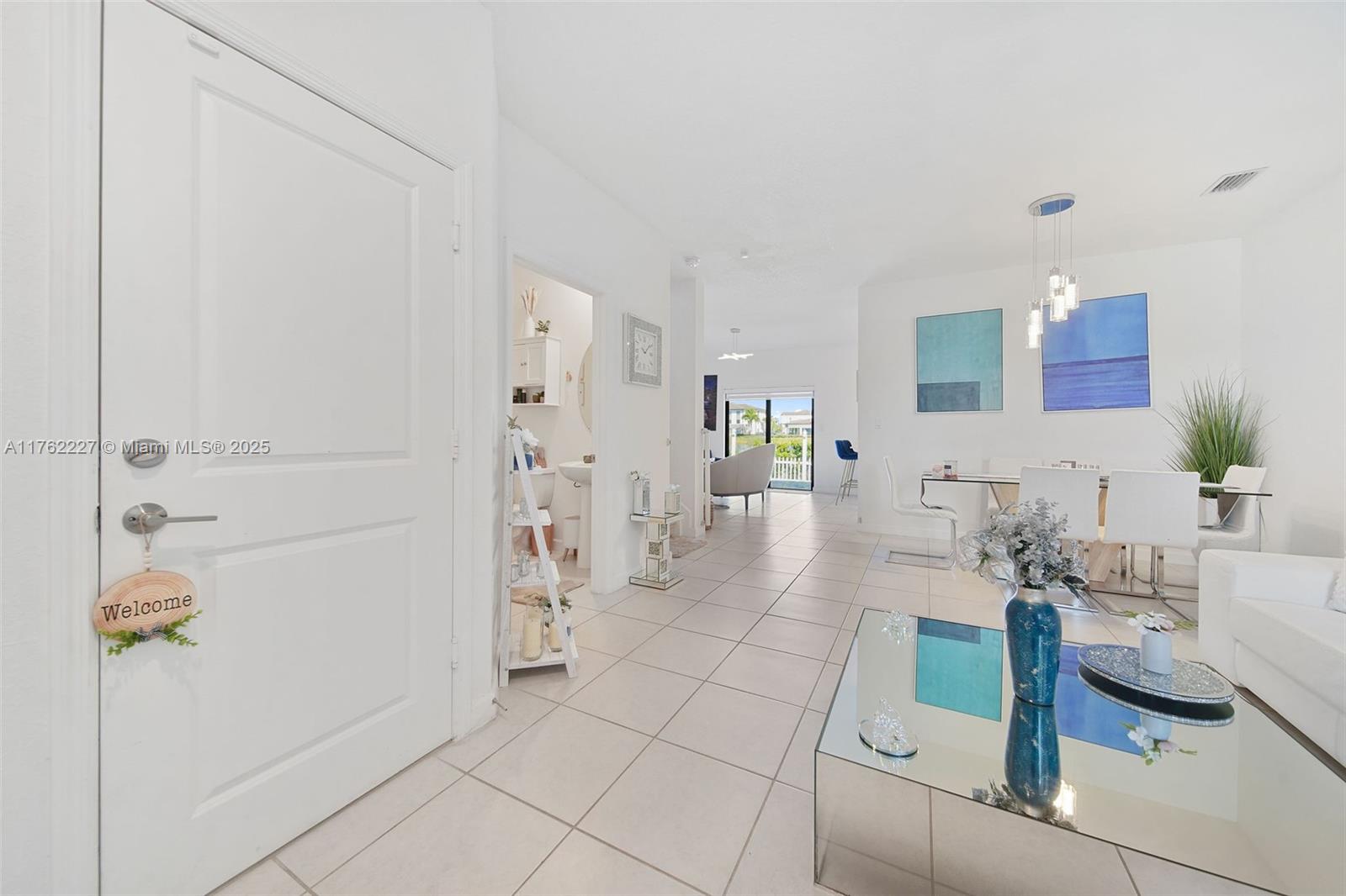 493 NW 204th St, Miami Gardens, Florida image 4