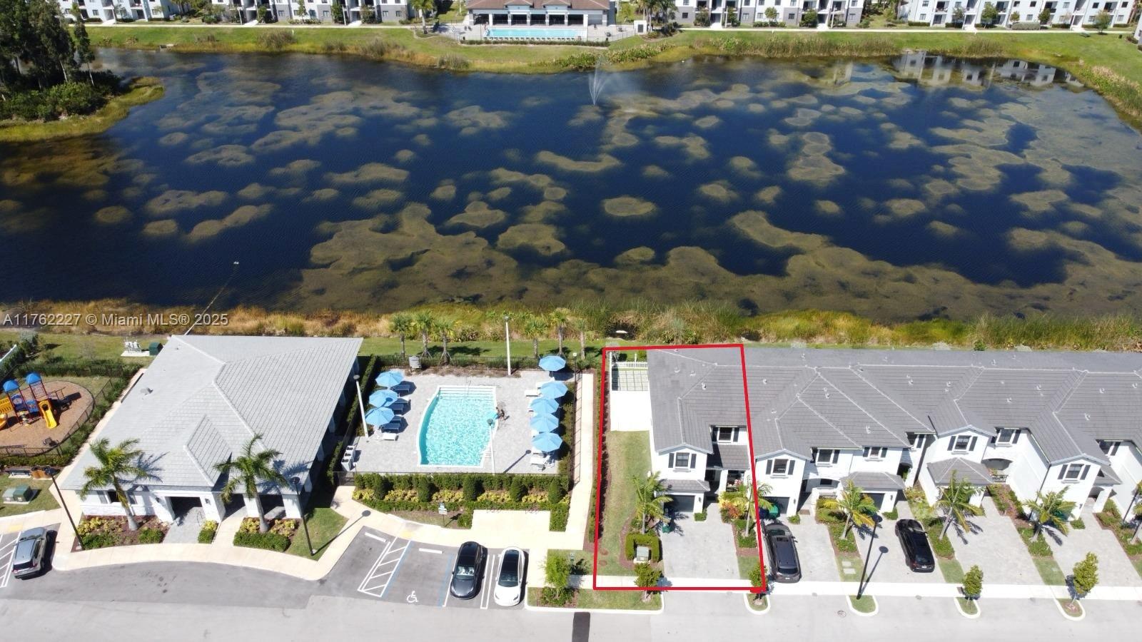 493 NW 204th St, Miami Gardens, Florida image 45