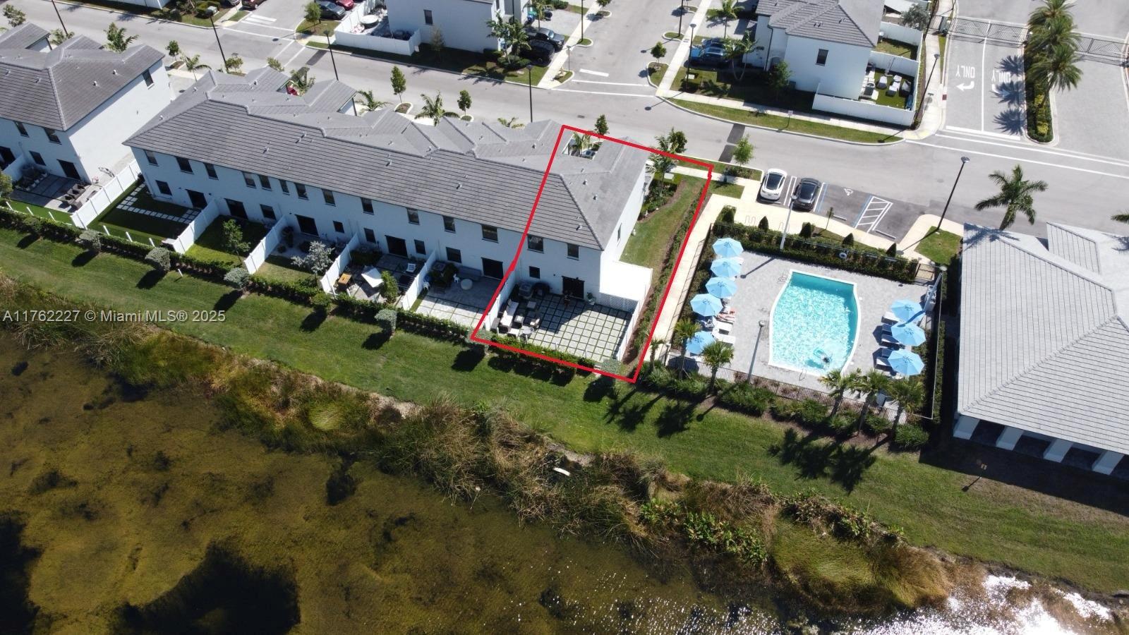 493 NW 204th St, Miami Gardens, Florida image 47