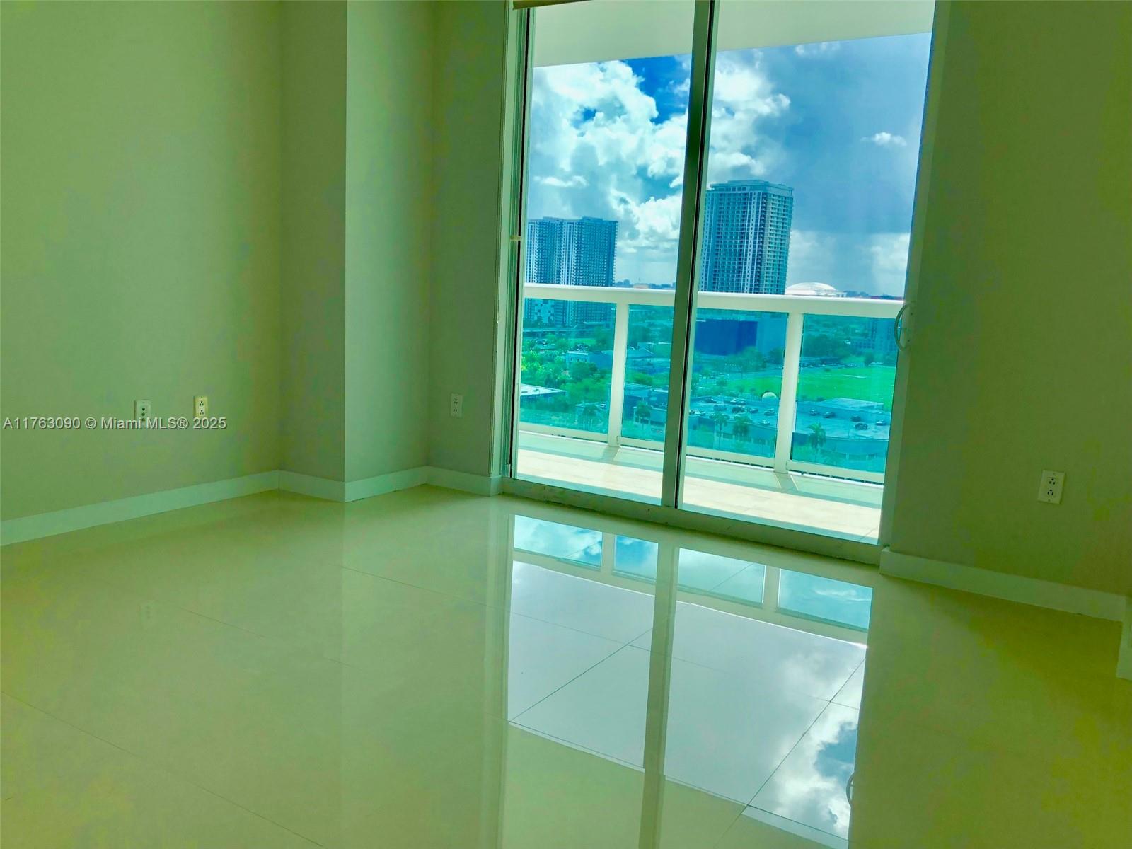 1800 N Bayshore Dr #1910, Miami FL 33132