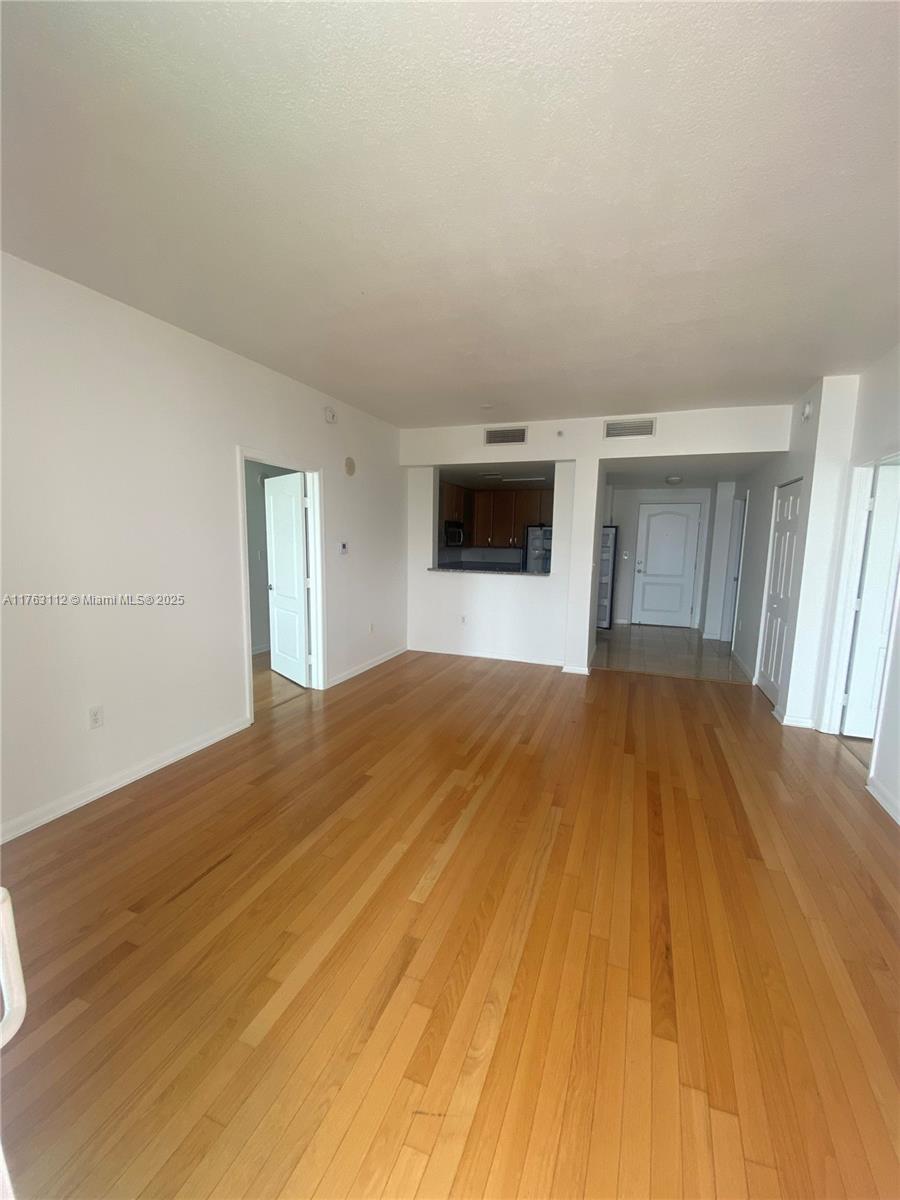 2101 Brickell Ave #3103, Miami FL 33129