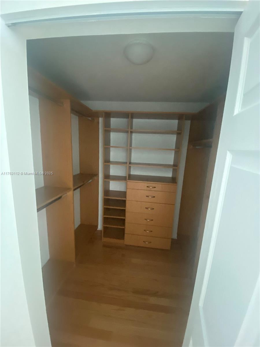 2101 Brickell Ave #3103, Miami FL 33129