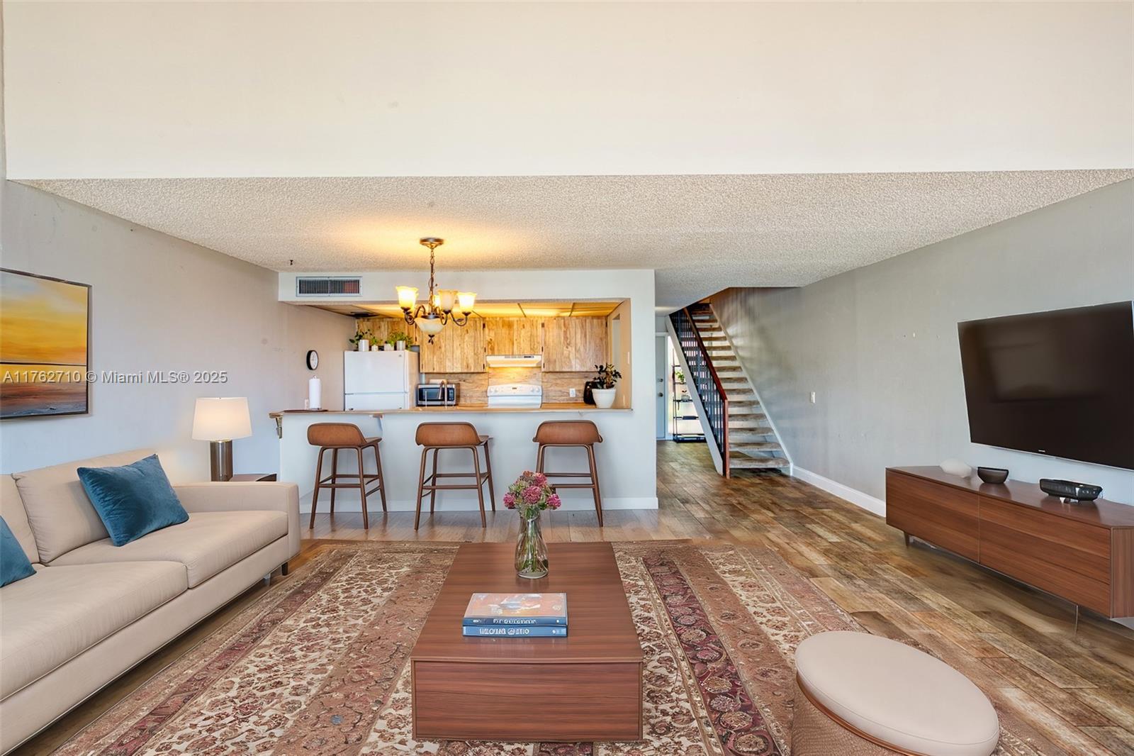 1548 NW 113th Way, Pembroke Pines, Florida image 14