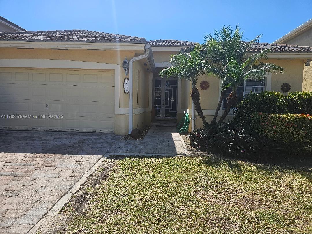 9108 SW 211th Ln  For Sale A11762378, FL