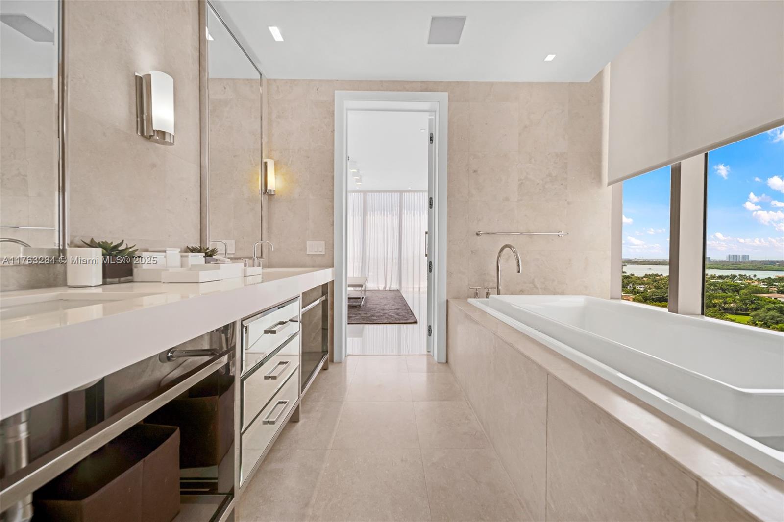 9701 Collins Ave #1405S, Bal Harbour, Florida image 31
