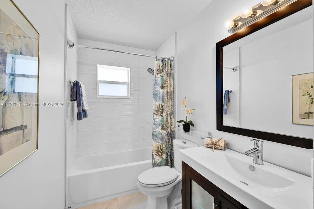 1091 SE 6th Ave, Dania Beach, Florida image 30