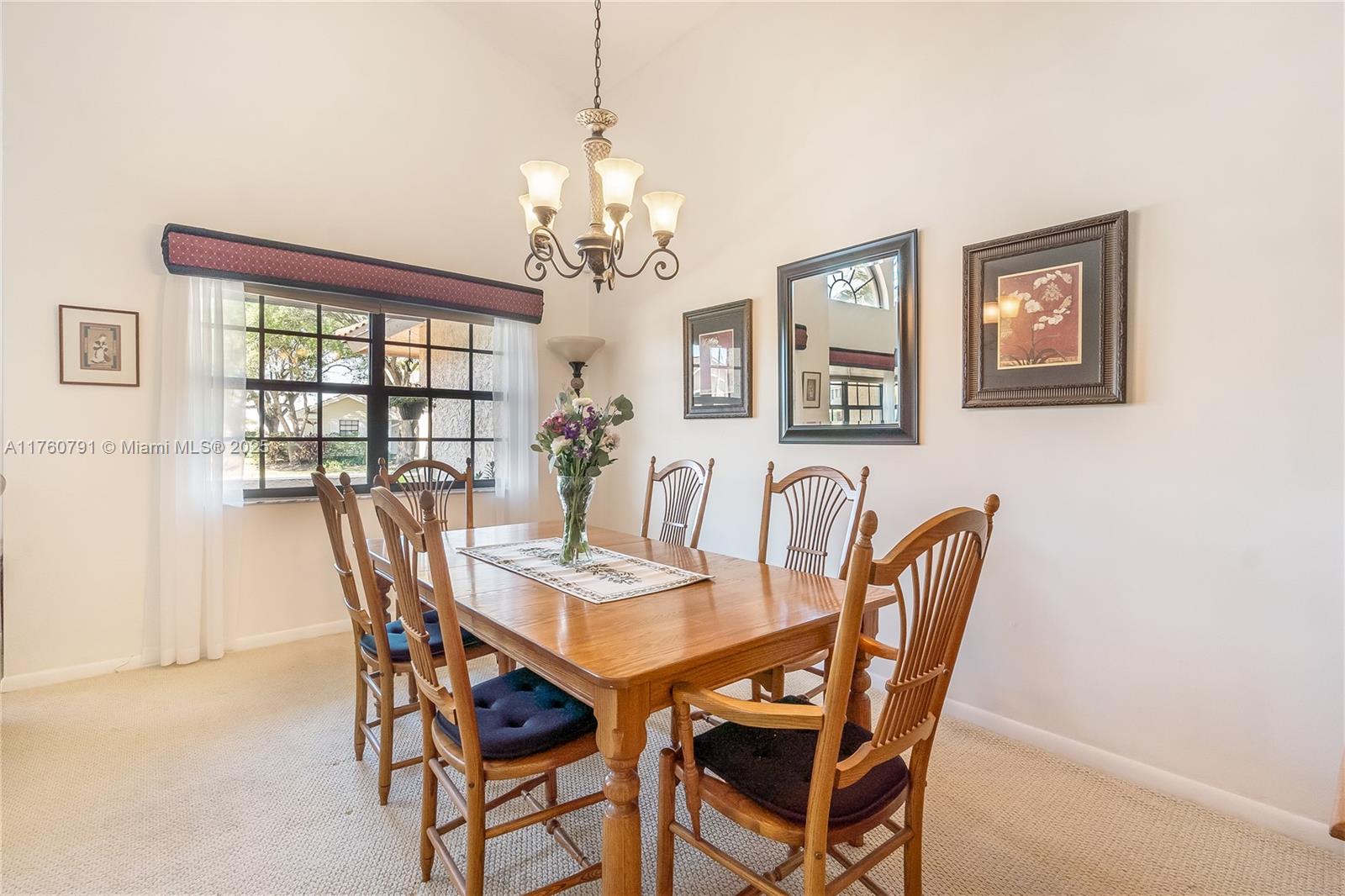 1520 E Oak Knoll Cir, Davie, Florida image 11